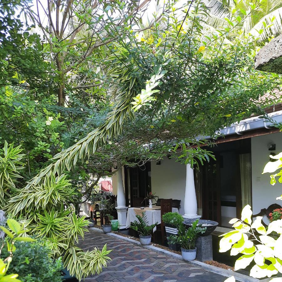 Susee Villa Bentota Exterior foto
