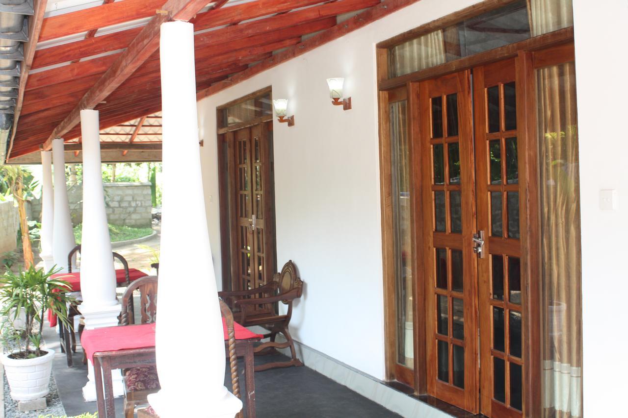 Susee Villa Bentota Exterior foto