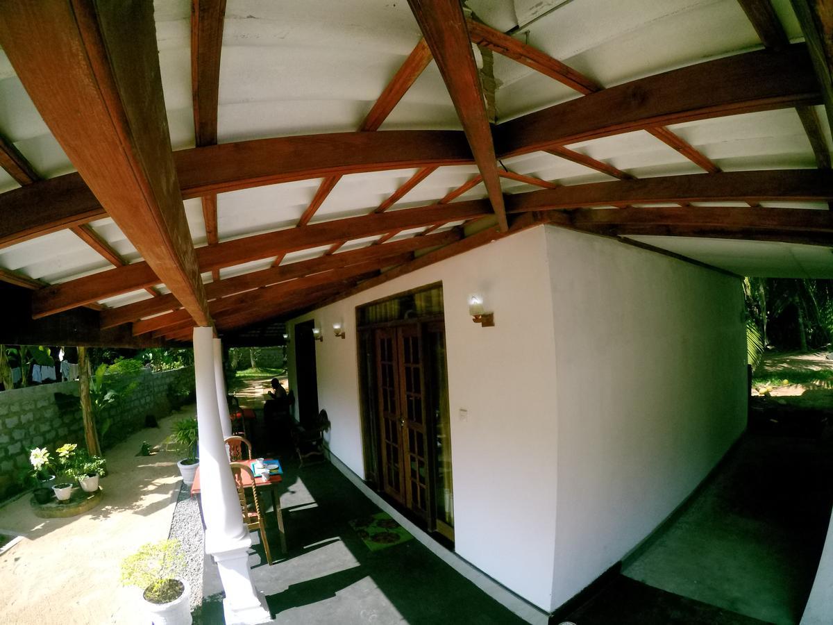 Susee Villa Bentota Exterior foto